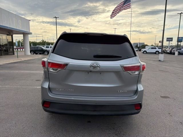 2015 Toyota Highlander LE