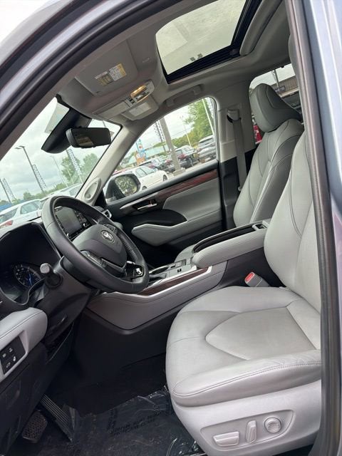 2020 Toyota Highlander Hybrid Limited