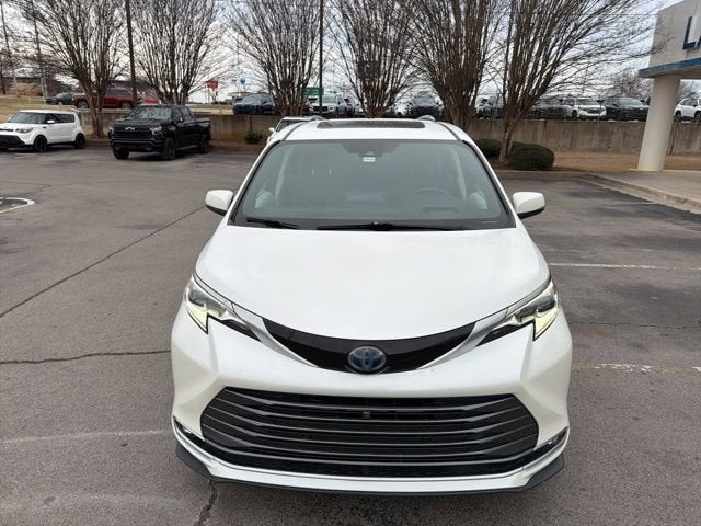 2021 Toyota Sienna Limited