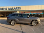 2024 Toyota Highlander Hybrid Platinum