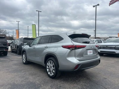 2023 Toyota Highlander L