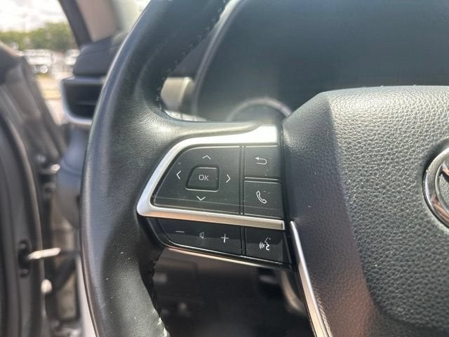 2023 Toyota Highlander LE - Photo 19
