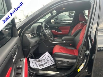 2023 Toyota Highlander XSE