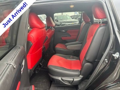 2023 Toyota Highlander XSE