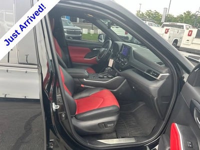 2023 Toyota Highlander XSE