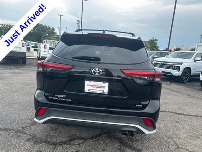 2023 Toyota Highlander XSE