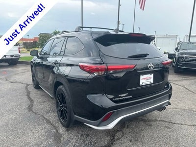 2023 Toyota Highlander XSE