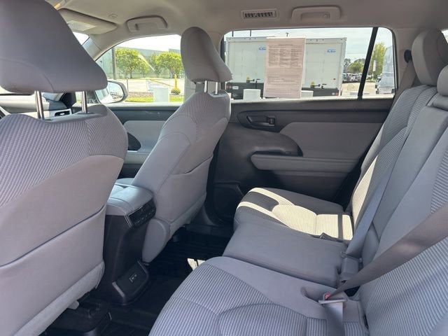 2023 Toyota Highlander L