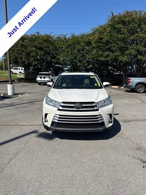 2018 Toyota Highlander SE
