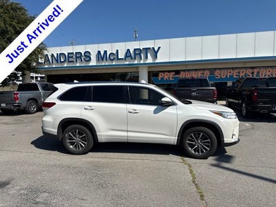 2018 Toyota Highlander SE