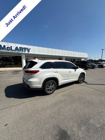 2018 Toyota Highlander SE