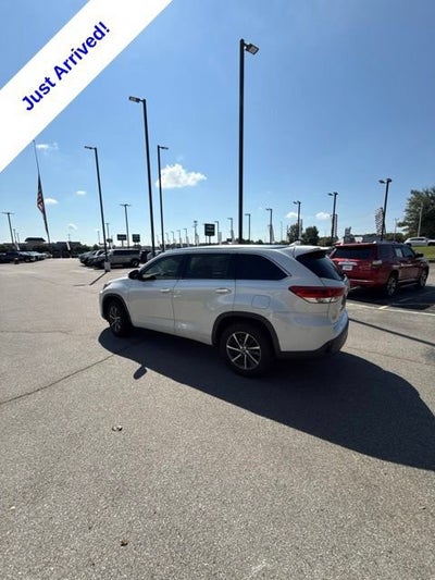 2018 Toyota Highlander SE