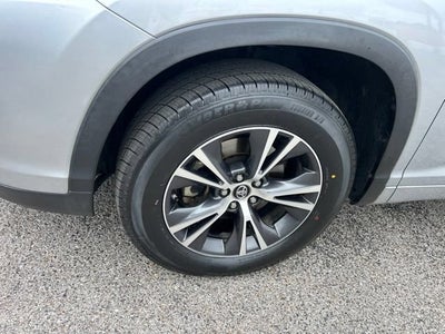 2018 Toyota Highlander LE