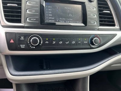 2018 Toyota Highlander LE