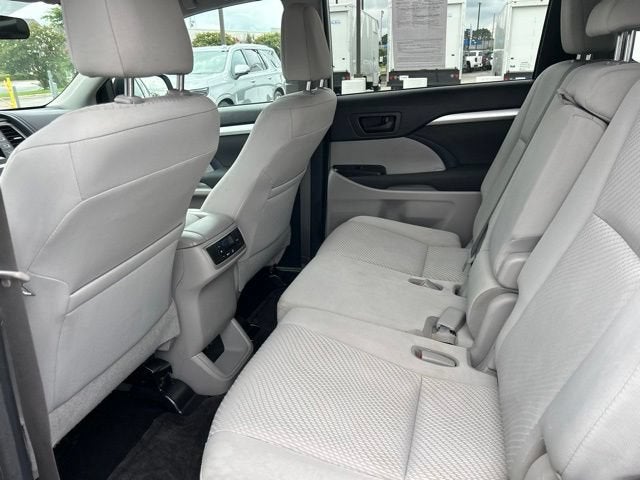 2018 Toyota Highlander LE