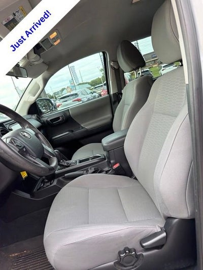 2017 Toyota Tacoma SR