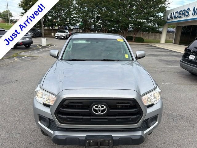 2017 Toyota Tacoma SR
