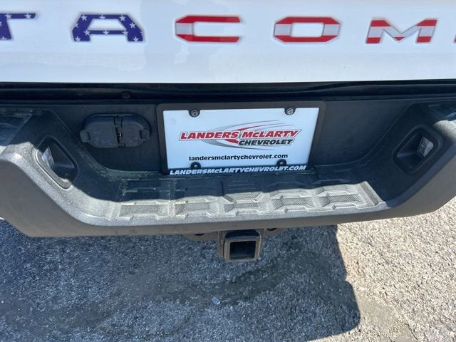 2018 Toyota Tacoma SR