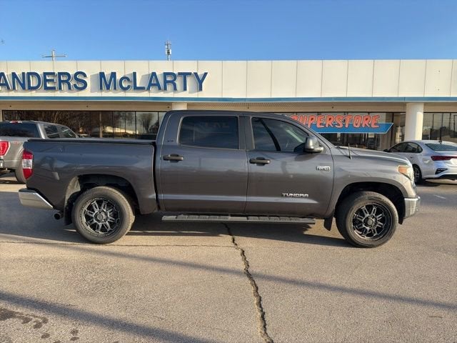 2018 Toyota Tundra 4WD SR5