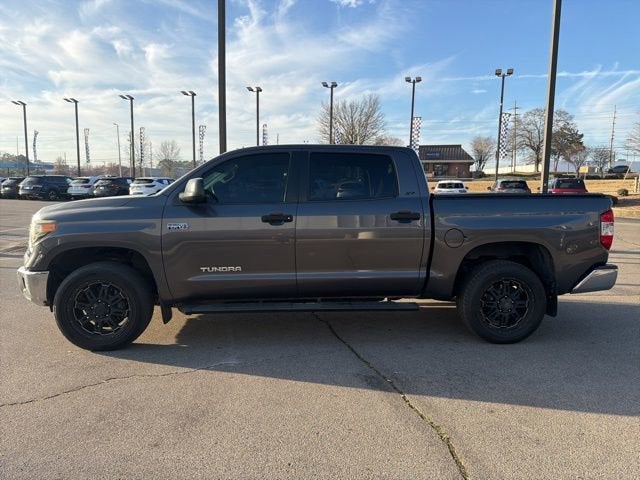 2018 Toyota Tundra 4WD SR5