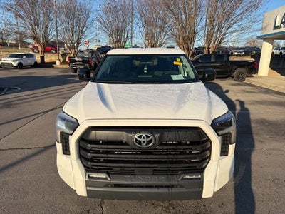 2022 Toyota Tundra 2WD SR5