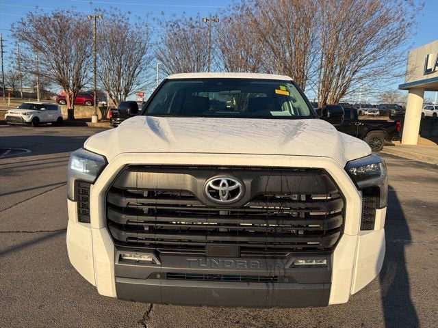 2022 Toyota Tundra 2WD SR5