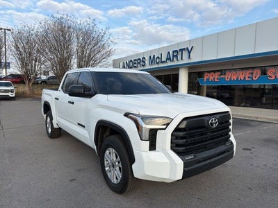 2024 Toyota Tundra 4WD SR5