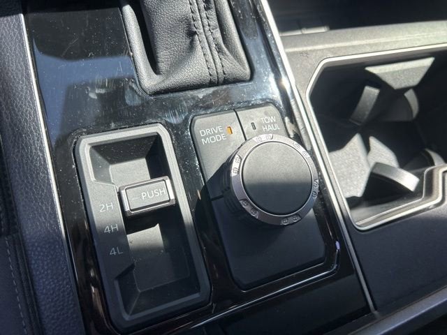 2024 Toyota Tundra 4WD SR5