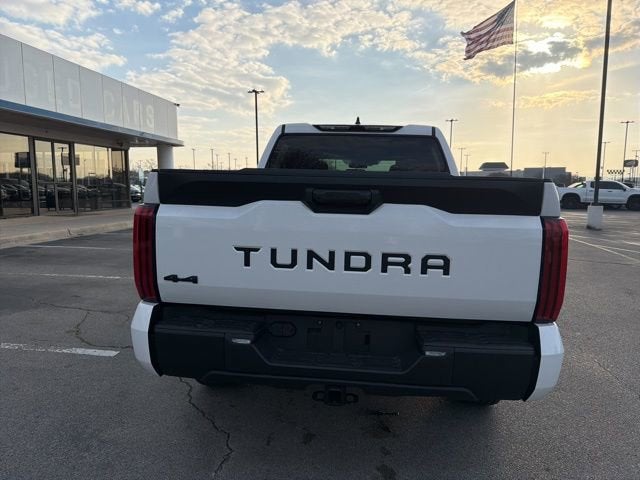 2024 Toyota Tundra 4WD SR5