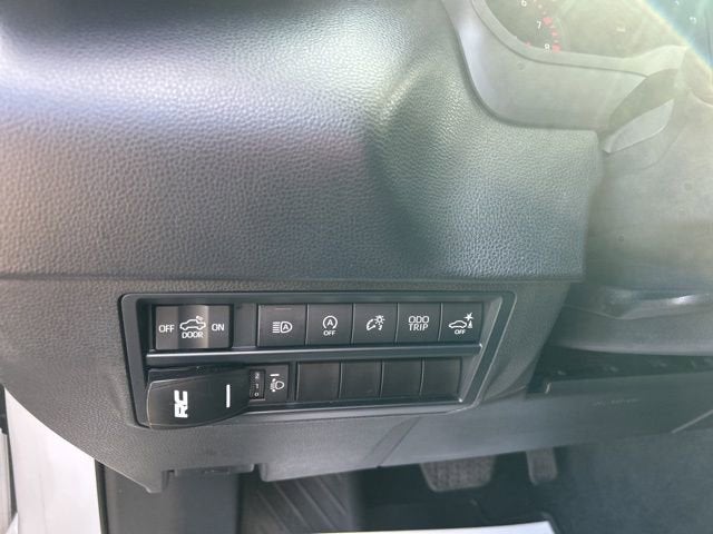 2023 Toyota Tundra 4WD SR5