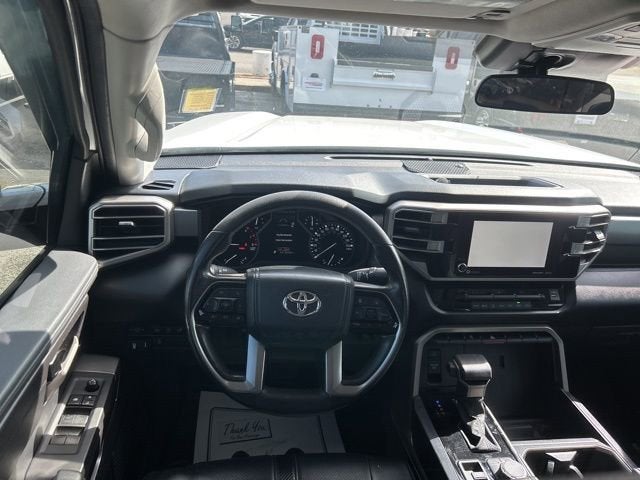 2023 Toyota Tundra 4WD SR5