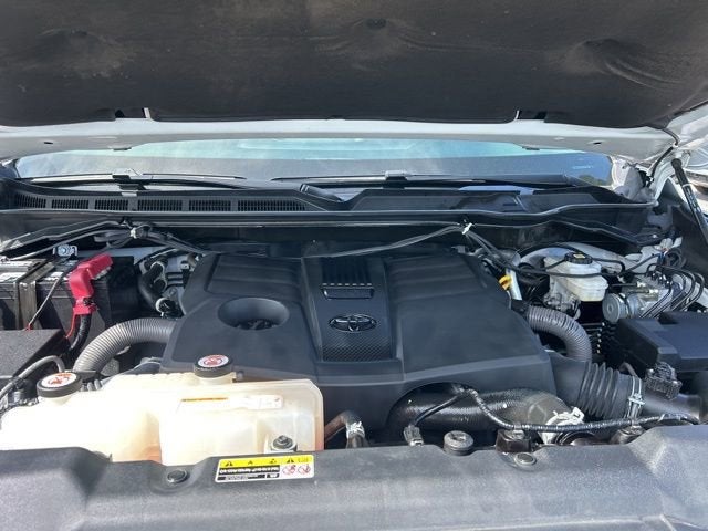 2023 Toyota Tundra 4WD SR5