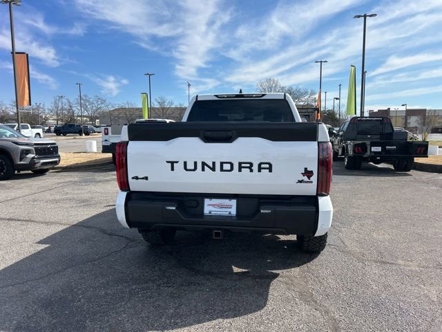 2023 Toyota Tundra 4WD SR5