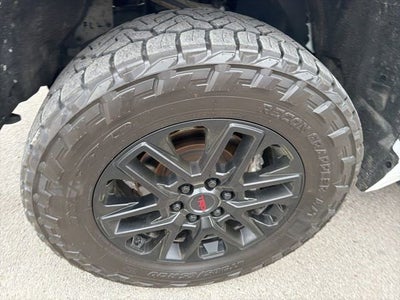 2024 Toyota Tundra 4WD SR5