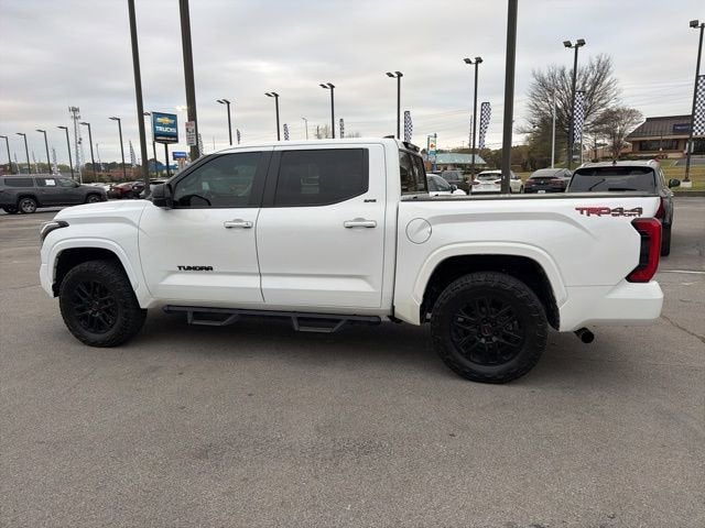 2024 Toyota Tundra 4WD SR5