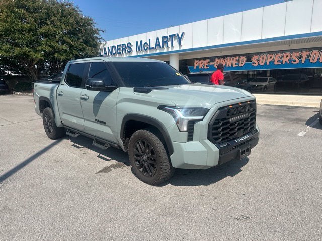 2025 Toyota Tundra 4WD SR5
