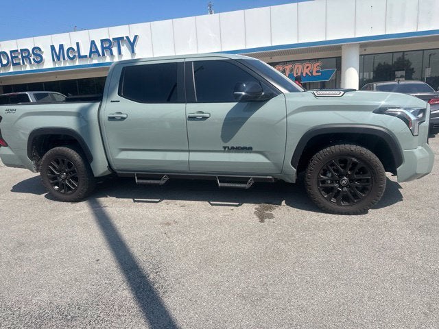2025 Toyota Tundra 4WD SR5