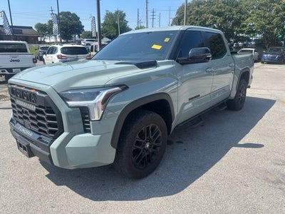 2025 Toyota Tundra 4WD SR5