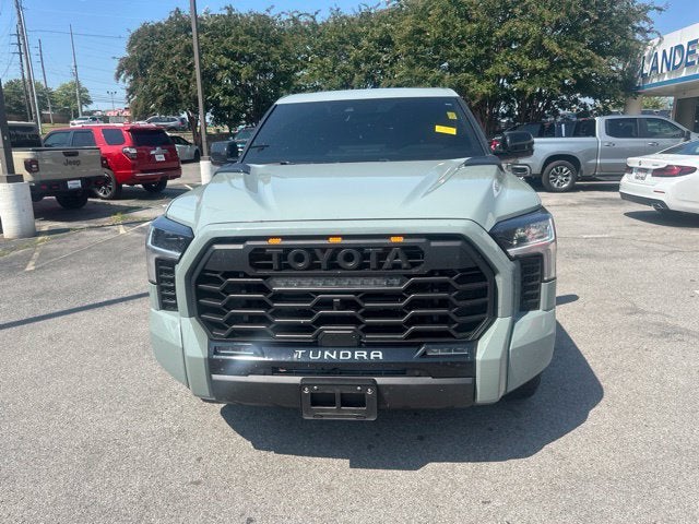 2025 Toyota Tundra 4WD SR5