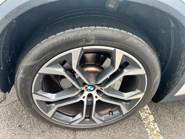 2023 BMW X5 sDrive40i