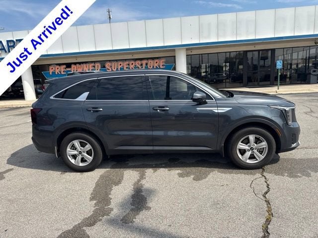 2024 Kia Sorento LX
