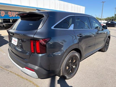 2024 Kia Sorento LX