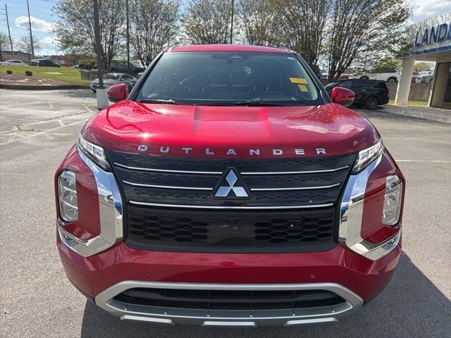 2023 Mitsubishi Outlander SE