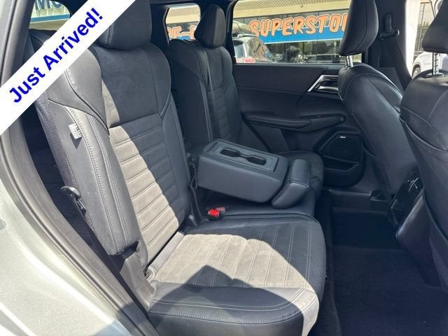 2025 Mitsubishi Outlander SE 2.5 2WD