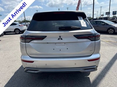 2025 Mitsubishi Outlander SE 2.5 2WD