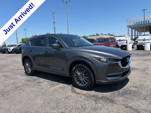 2017 Mazda CX-5 Touring auto's photo