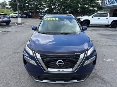 2023 Nissan Rogue SL FWD