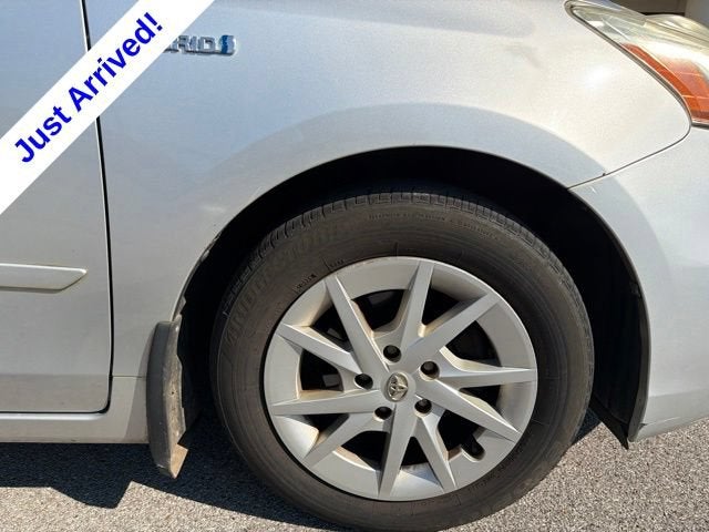 2012 Toyota Prius v Three