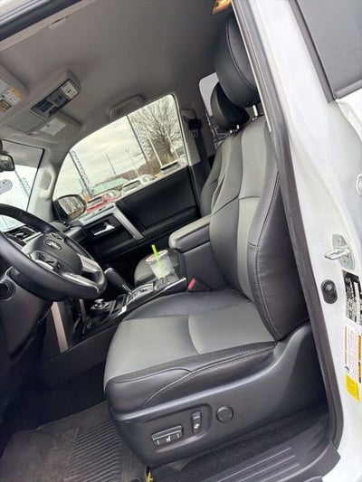 2024 Toyota 4Runner SR5 Premium