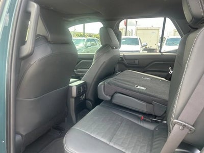 2025 Toyota 4Runner Hybrid Platinum